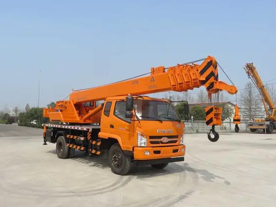 大型隨車起重機