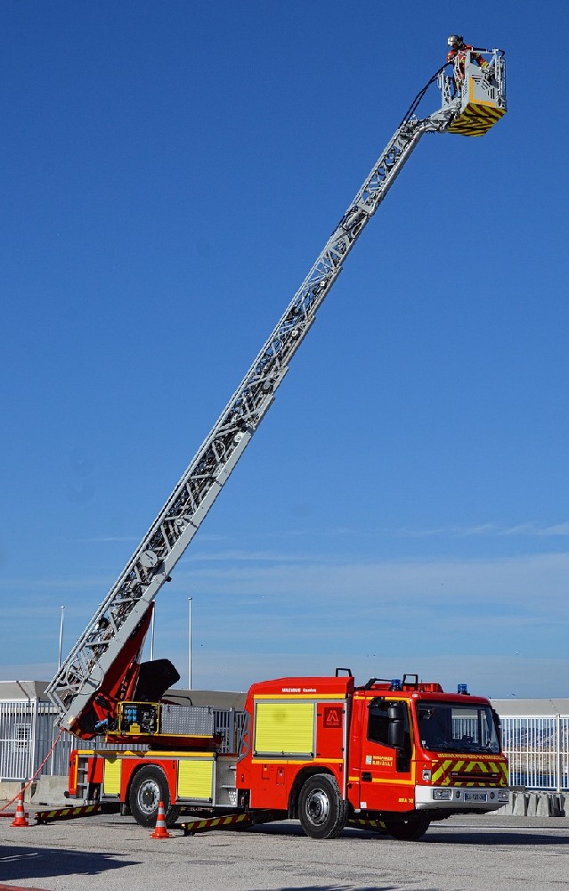 蘇州汽車救援：緊急時刻的守護神，讓愛車不再無助！