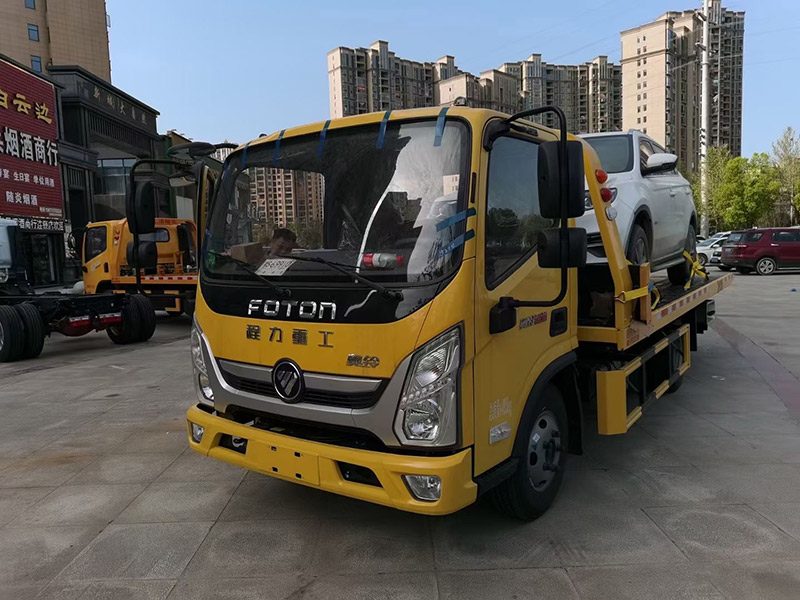 五常汽車雪地困境救援：專業(yè)服務(wù)，助您安全脫困